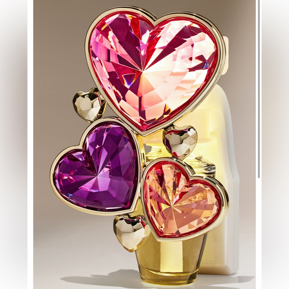Bath & Body Works Bejeweled Hearts Scent Control Nightlight Wallflowers Plug
